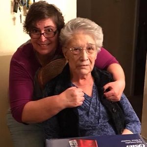 Meet your Posher, Magdalena